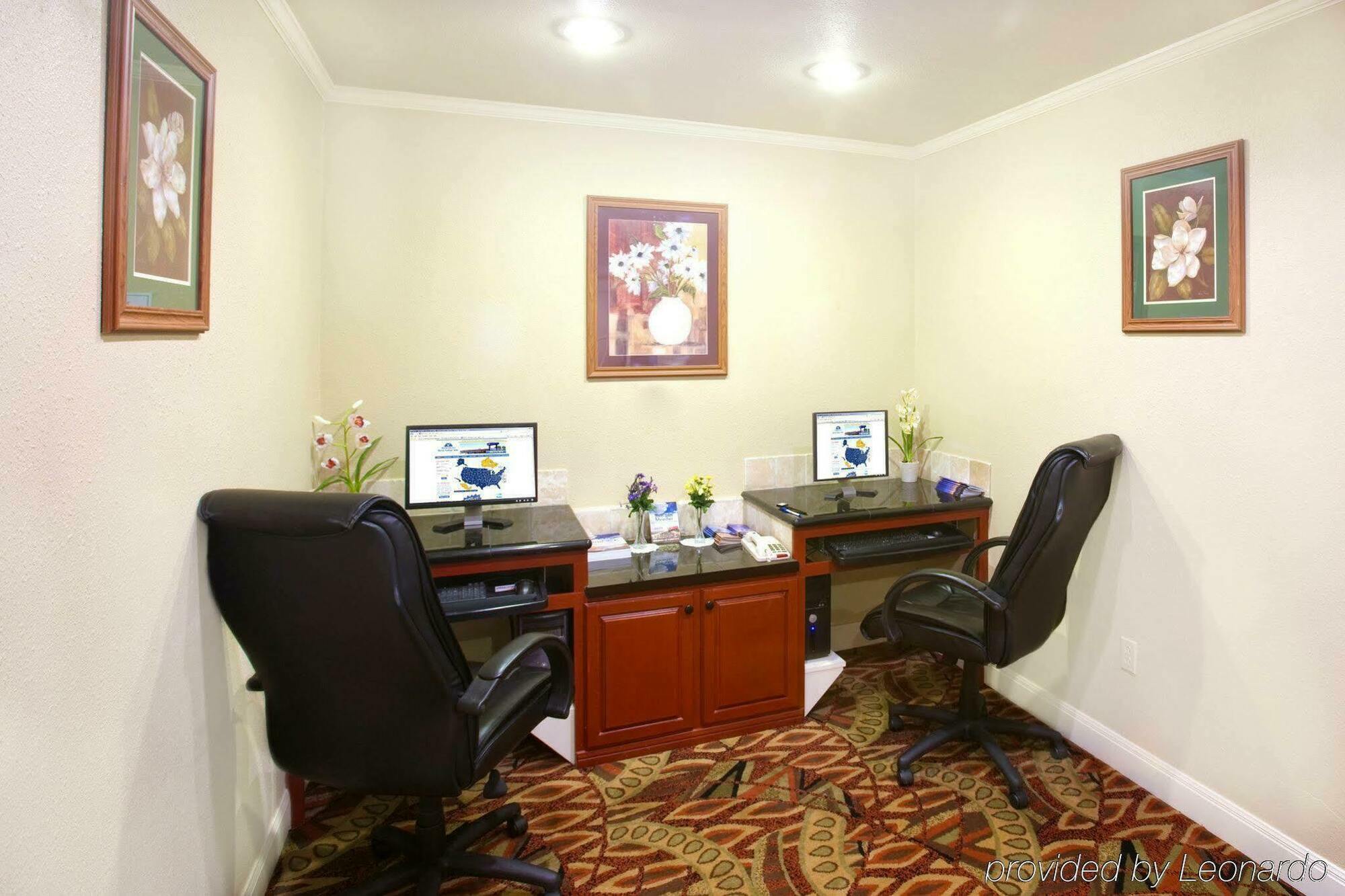 Americas Best Value Inn Lubbock East Ngoại thất bức ảnh